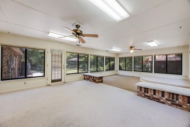 2601 Edgewater Drive, Niceville, FL 32578