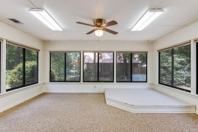 2601 Edgewater Drive, Niceville, FL 32578
