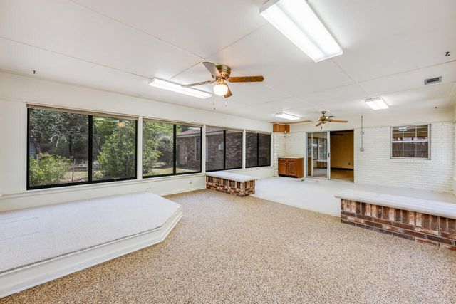 2601 Edgewater Drive, Niceville, FL 32578