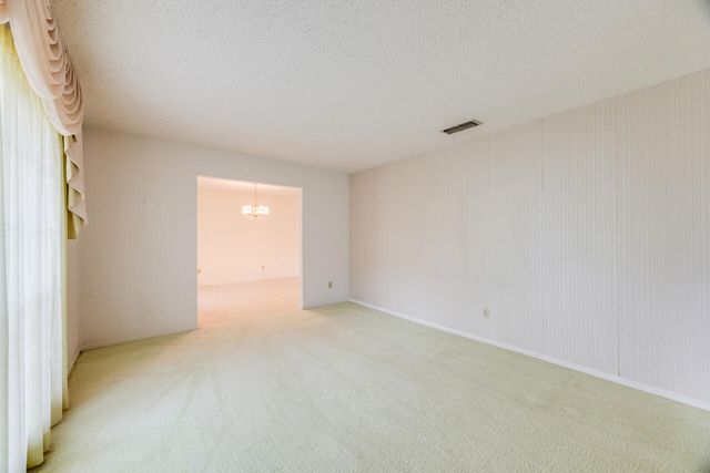 2601 Edgewater Drive, Niceville, FL 32578