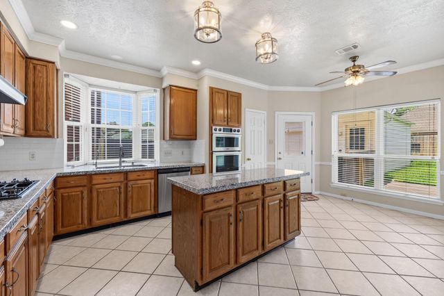 14415 Autumn Canyon Trace, Houston, TX 77062