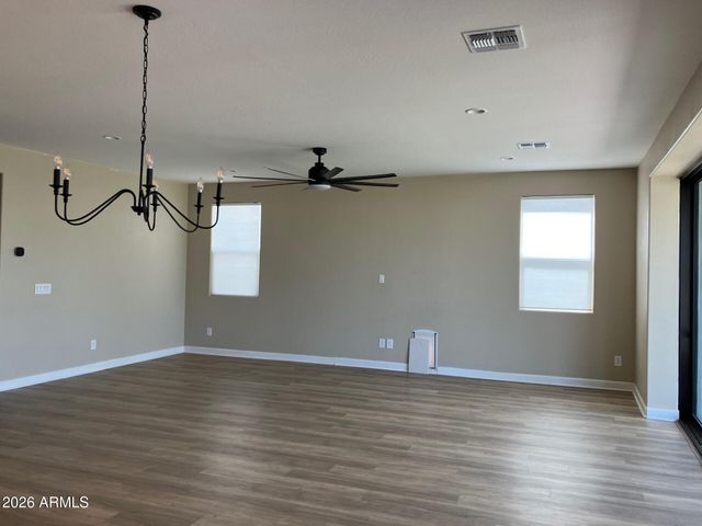 3592 W COBALT Court, San Tan Valley, AZ 85144