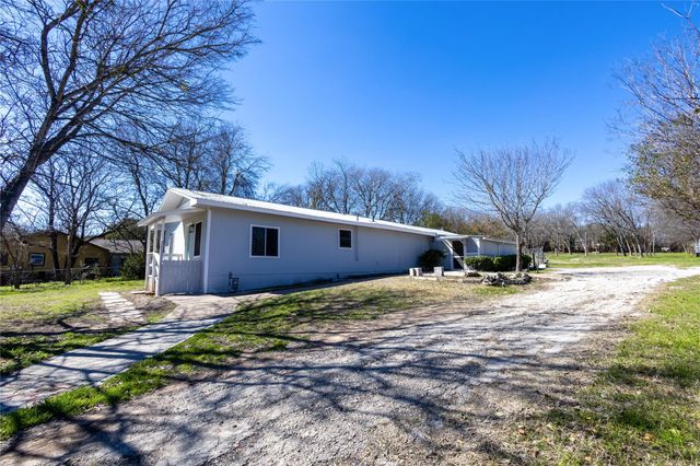 2304 Thrasher LN A, Austin, TX 78741