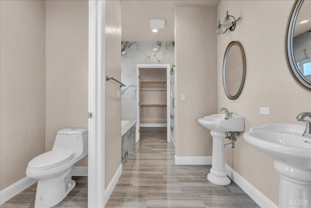 2210 N Douty, Hanford, CA 93230