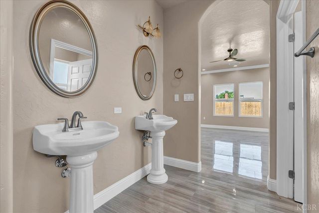 2210 N Douty, Hanford, CA 93230