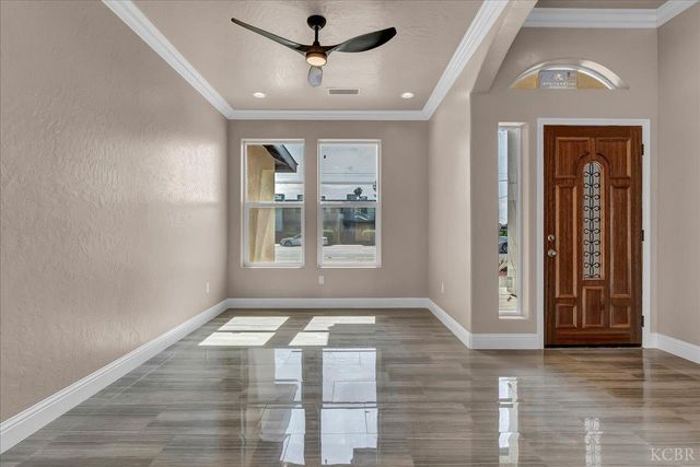 2210 N Douty, Hanford, CA 93230