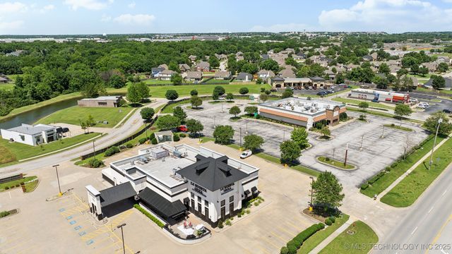 3200 W Lansing Street, Broken Arrow, OK 74012