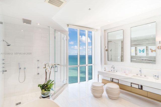 16001 Collins Avenue 3201, Sunny Isles Beach, FL 33160