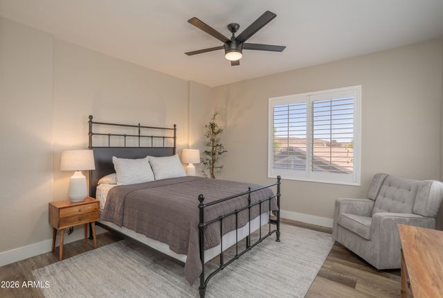15435 S 4TH Drive, Phoenix, AZ 85045