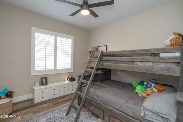 15435 S 4TH Drive, Phoenix, AZ 85045