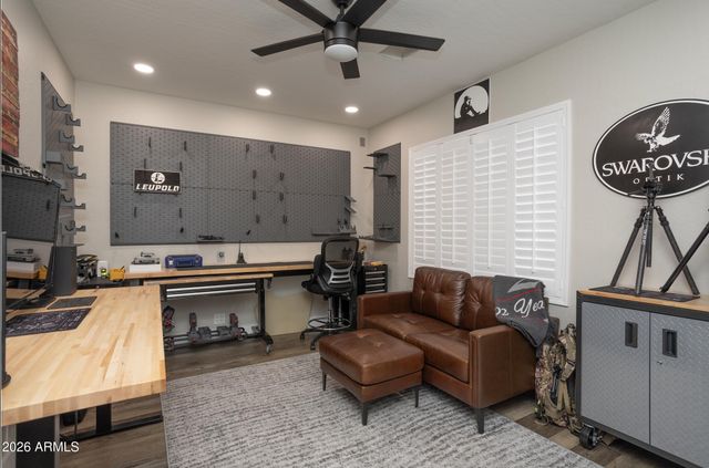 15435 S 4TH Drive, Phoenix, AZ 85045