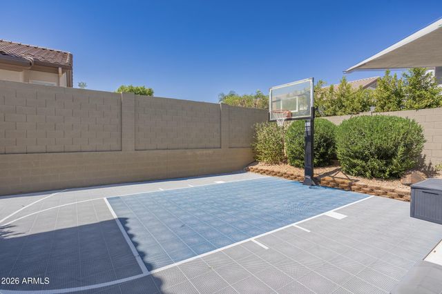 15435 S 4TH Drive, Phoenix, AZ 85045