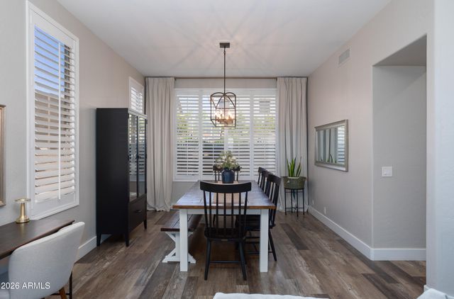 15435 S 4TH Drive, Phoenix, AZ 85045