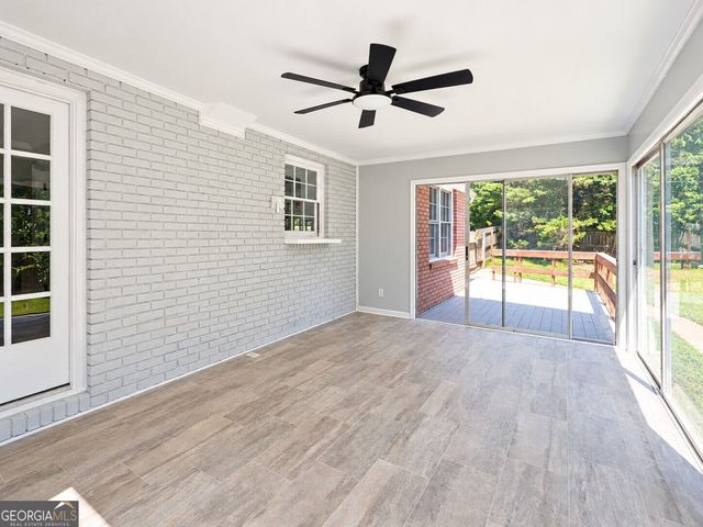 389 William Ivey Road SW, Lilburn, GA 30047