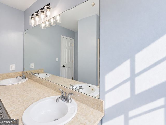 389 William Ivey Road SW, Lilburn, GA 30047