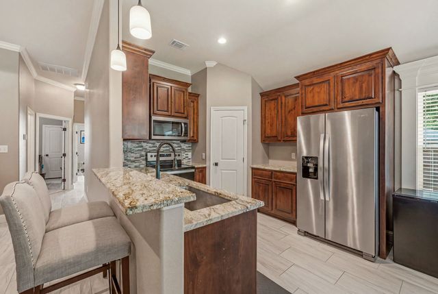 5018 San Marcos Drive, Granbury, TX 76048