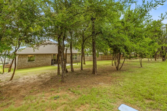 5018 San Marcos Drive, Granbury, TX 76048