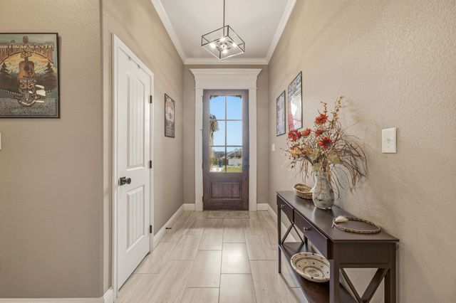5018 San Marcos Drive, Granbury, TX 76048