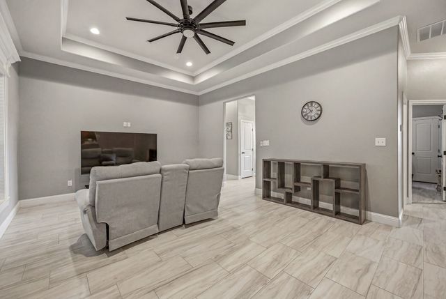 5018 San Marcos Drive, Granbury, TX 76048