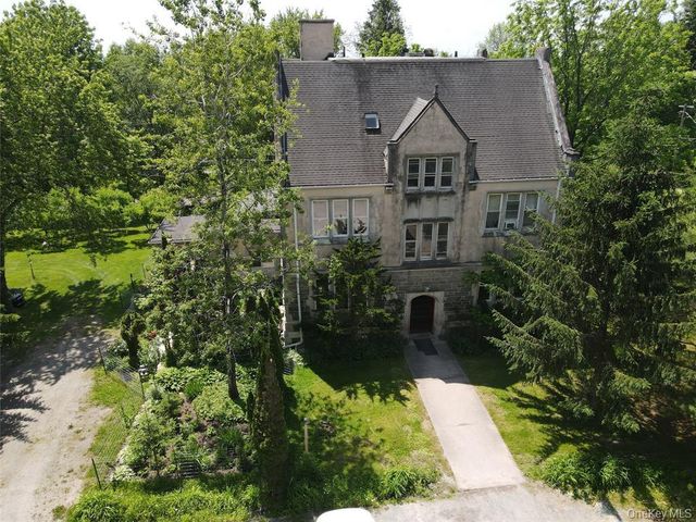 48 Loomis Village Road, Liberty, NY 12754