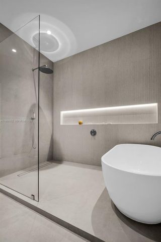 89 NE 106th St, Miami Shores, FL 33138