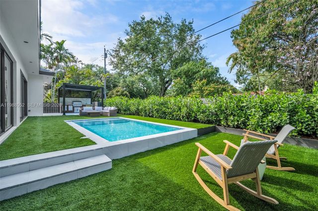 89 NE 106th St, Miami Shores, FL 33138