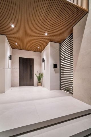 89 NE 106th St, Miami Shores, FL 33138