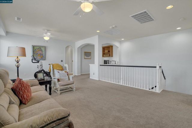 3159 Castle Rock Loop, Discovery Bay, CA 94505