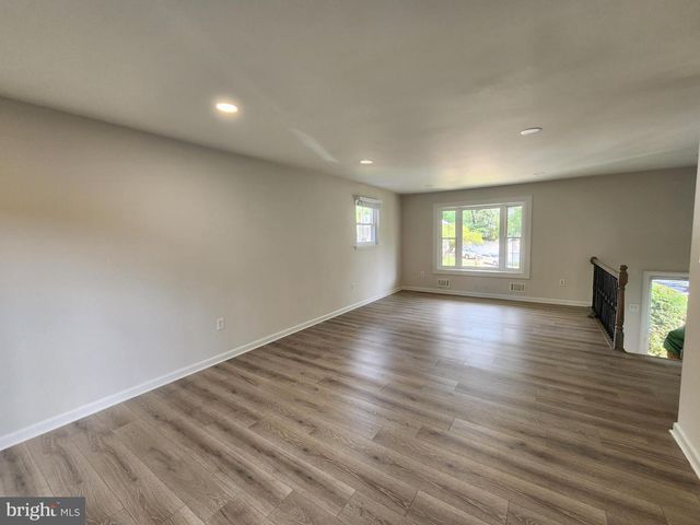 2703 BEY CT, Fort Washington, MD 20744