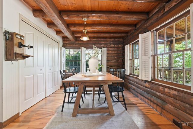 13070 N Horseshoe Bend Rd, Boise, ID 83714