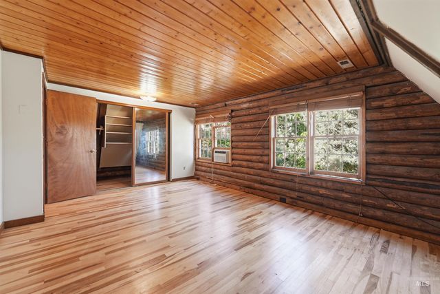 13070 N Horseshoe Bend Rd, Boise, ID 83714
