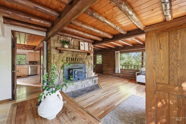 13070 N Horseshoe Bend Rd, Boise, ID 83714