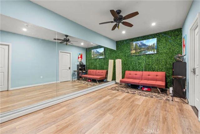 20442 Enadia, Winnetka, CA 91306