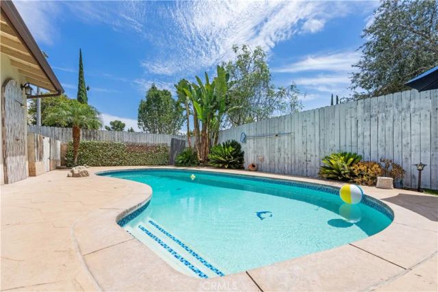 20442 Enadia, Winnetka, CA 91306