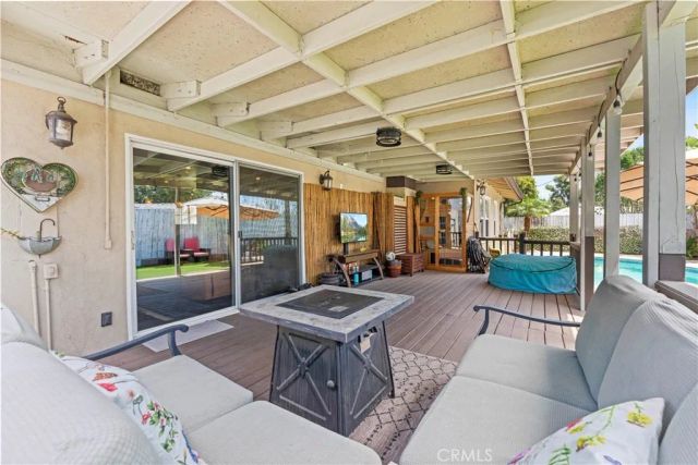 20442 Enadia, Winnetka, CA 91306
