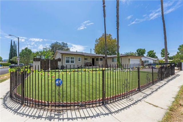 20442 Enadia, Winnetka, CA 91306