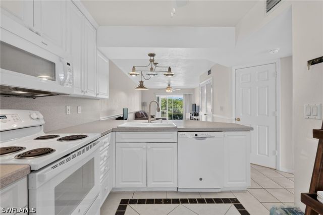 1385 MAINSAIL DR 1802, Naples, FL 34114