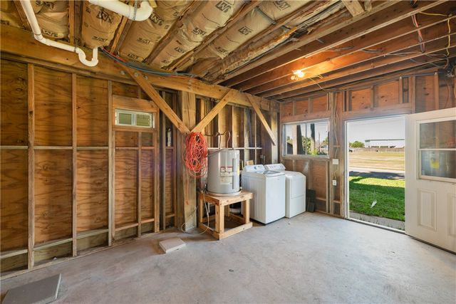 1216 Sea Secret St, Port Aransas, TX 78373