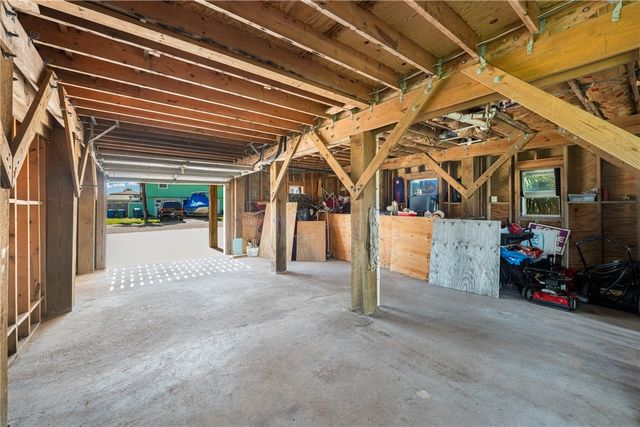 1216 Sea Secret St, Port Aransas, TX 78373