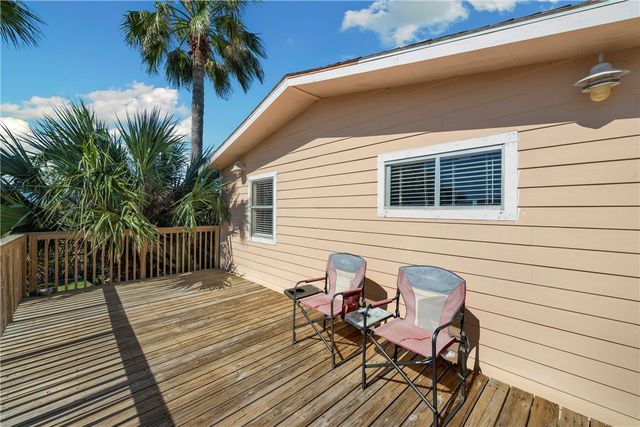 1216 Sea Secret St, Port Aransas, TX 78373