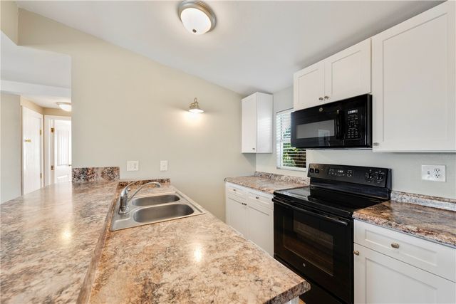 1216 Sea Secret St, Port Aransas, TX 78373