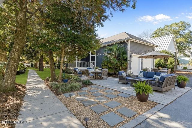 408 Fire Fly Lane, Southport, NC 28461