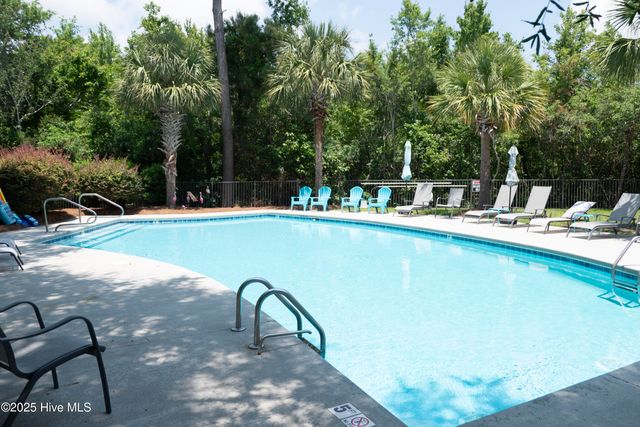 408 Fire Fly Lane, Southport, NC 28461