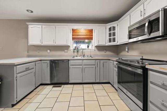 148 Saddlebrook Circle, Berea, KY 40403