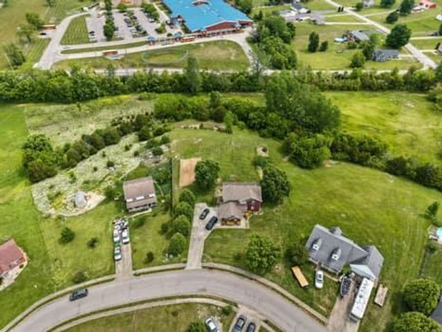 148 Saddlebrook Circle, Berea, KY 40403