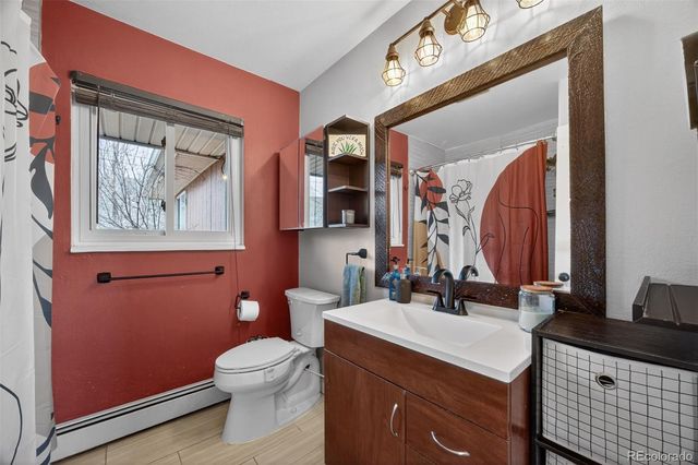 3168 S Holly Street, Denver, CO 80222