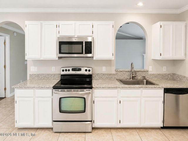 3715 SANCTUARY Way N, Jacksonville Beach, FL 32250