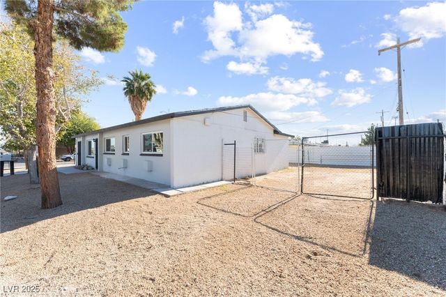 2041 Rose Street, North Las Vegas, NV 89032