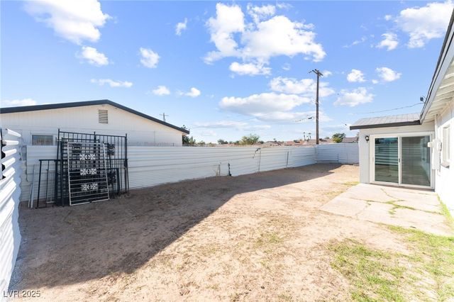 2041 Rose Street, North Las Vegas, NV 89032