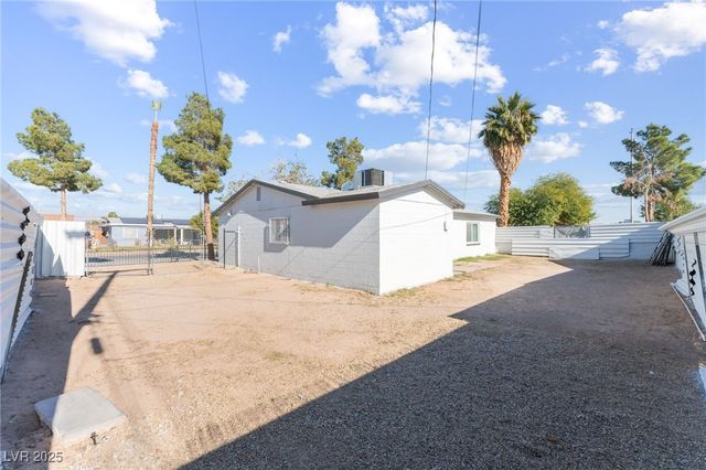 2041 Rose Street, North Las Vegas, NV 89032